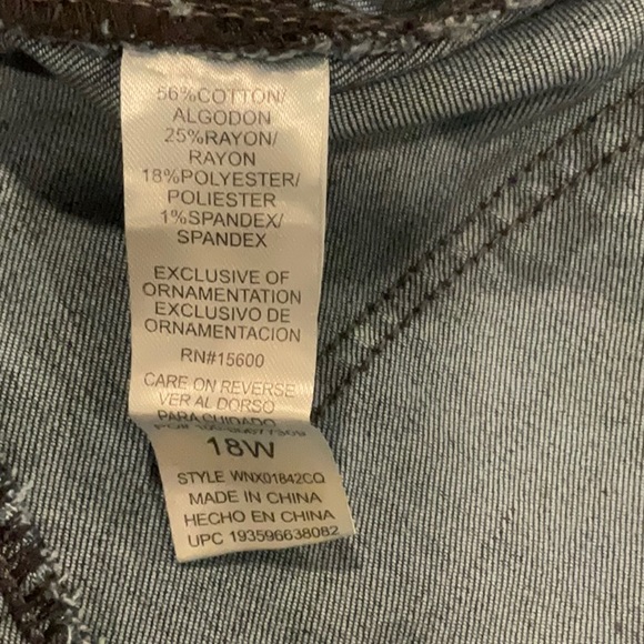 Democracy Jeans Certified Authentic with Ab Technology. Freedom Ankle Skimmer - Picture 5 of 5